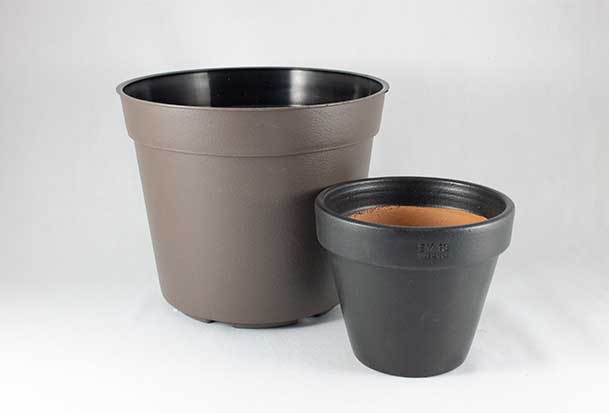 Plasti Dip Plant Pots